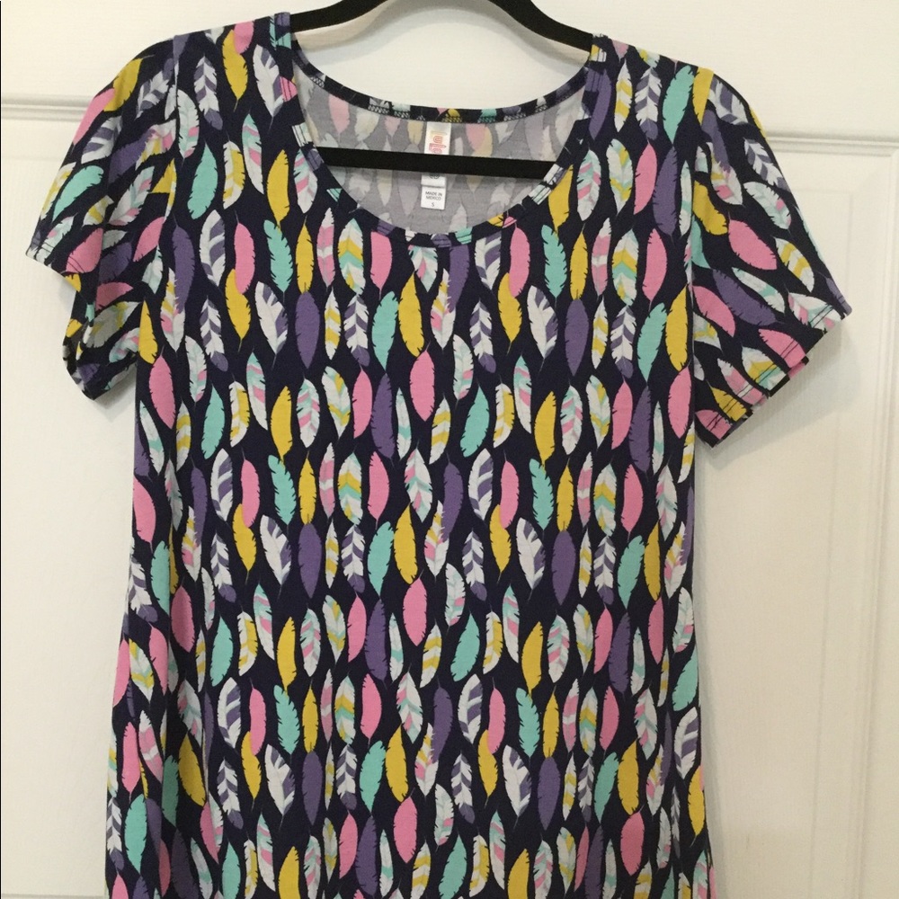 LuLaRoe Classic-T